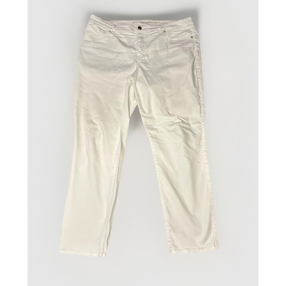 Chico's Platinum Denim So Slimming White Boyfriend Ankle Jeans Size 12